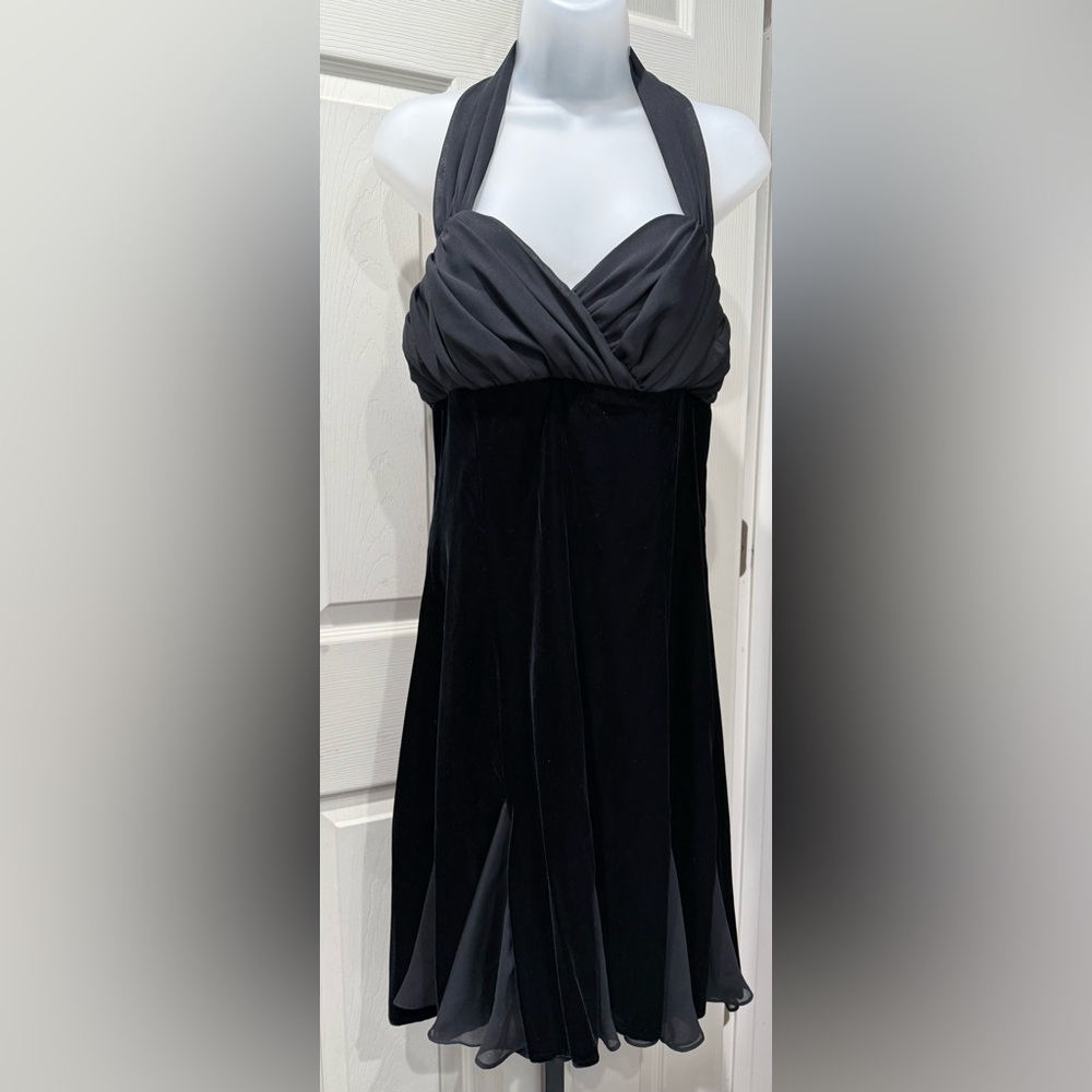 Elegant Vintage CDC Evenings Black Velvet Halter Dress